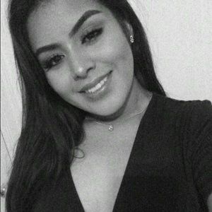 Meet your Posher, Mayra